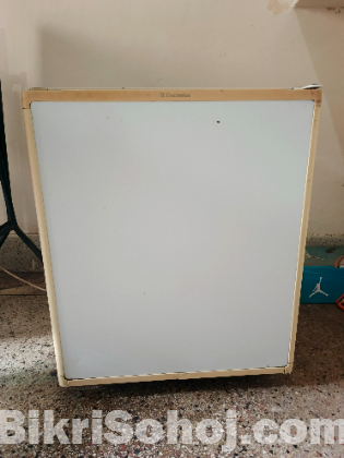 ফ্রিজ বিক্রি করা হবে